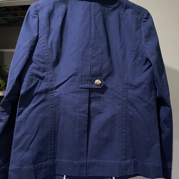 Banana Republic Woman’s Buttoned down coat - Picture 6 of 6